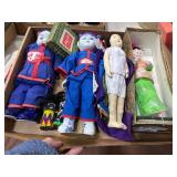 Decorative Dolls and Figurines