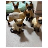 Siamese Cat Figurines from Japan