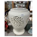 White Ceramic Lattice-Style Vase