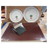 Clover Leaf Coasters and Gallo Plates Set