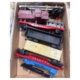 Lionel Model Train Cars
