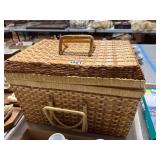 Wicker Basket with Lid and Handle