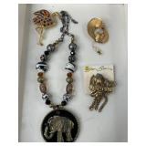 Jewelry Lot with Various Pieces