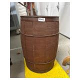 19-Inch Wooden Barrel with Metal Bands