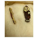 Victorian Enamel Brooch Pin Pair