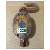 Heavy-Duty Pulley Block With Hook