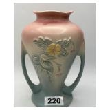 Hull Art USA 10-inch Floral Vase