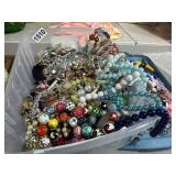 Costume Jewelry Assortment in Mixed Lot
