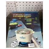 CorningWare 2.5 Qt Saucepan With Cover