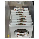 Velo France Floral Plate Holders