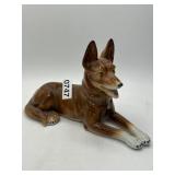 Porcelain Figurine of a Reclining Dog, 10ï¿½ï¿½