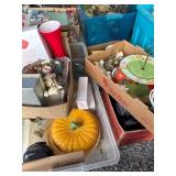 Household Items in Mixed Lot