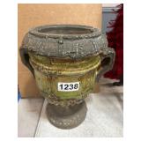 Green and Black Decorative Urn, 12ï¿½