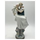 Lladro Porcelain Figurine of Couple
