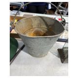 Galvanized Metal Pail with Handle