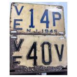 1945 New Jersey License Plates Set