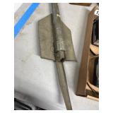 Folding Military-Style Entrenching Tool