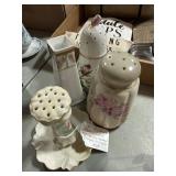 Four Vintage Porcelain Items