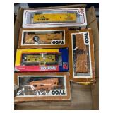 HO Scale Model Train Cars