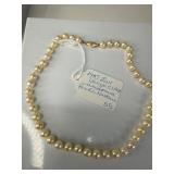 14K Lion Design Clasp Pearl Necklace