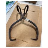 Metal Ice Block Claw with Loop Handles