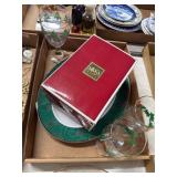 Holiday Tableware and Decor