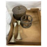Brasswares and Metal Decoratives