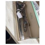 Holmes & Edwards DeepSilver Carving Set