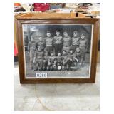 Framed Vintage Team Photograph, 11x9'