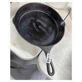 Wagner Ware Sidney O 10 Inch Cast Iron Skillet