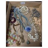 Vintage Signed & Unsigned Costume Jewelry Lot