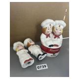 Campbell's Kids 1999 Ceramic Shakers & Holder Set