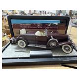 Franklin Mint 1935 Duesenberg Model J Car 12' Cas