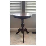 Dark Wood Round Pedestal Accent Table