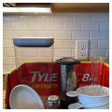 Kitchen Assortment Clean Up Lot