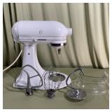 KitchenAid Artisan White Stand Mixer w Attachments