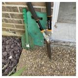 Fiskars Hedge Shears w/ Garden Kneeler & Edger
