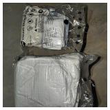 White & Mixed Bedding in Vacuum Storage Bags Set