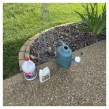 Watering Can Tomato Cages Outdoor Cleaner Set