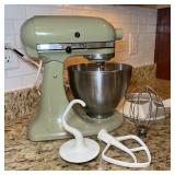 Vintage KitchenAid Stand Mixer Avocado Green