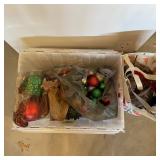Christmas Ornaments & Decorations in Storage Bin