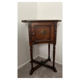 Antique Victorian Walnut Side Table Cabinet
