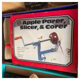 Norpro Apple Parer Slicer Corer with Original Box