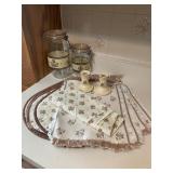 Pfaltzgraff Village Canisters Placemats