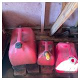 Red Plastic Gasoline Jerry Cans with Spout Caps