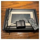 Fandigital Digital Photo Frame with Remote