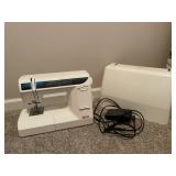 Elna 3005 Electric Sewing Machine with Case