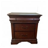 Traditional Dark Wood 2-Drawer Nightstand