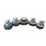 Metlox Poppytrail Sculptured Grape Dinnerware 8