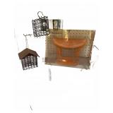 Bird Feeders & Suet Cages